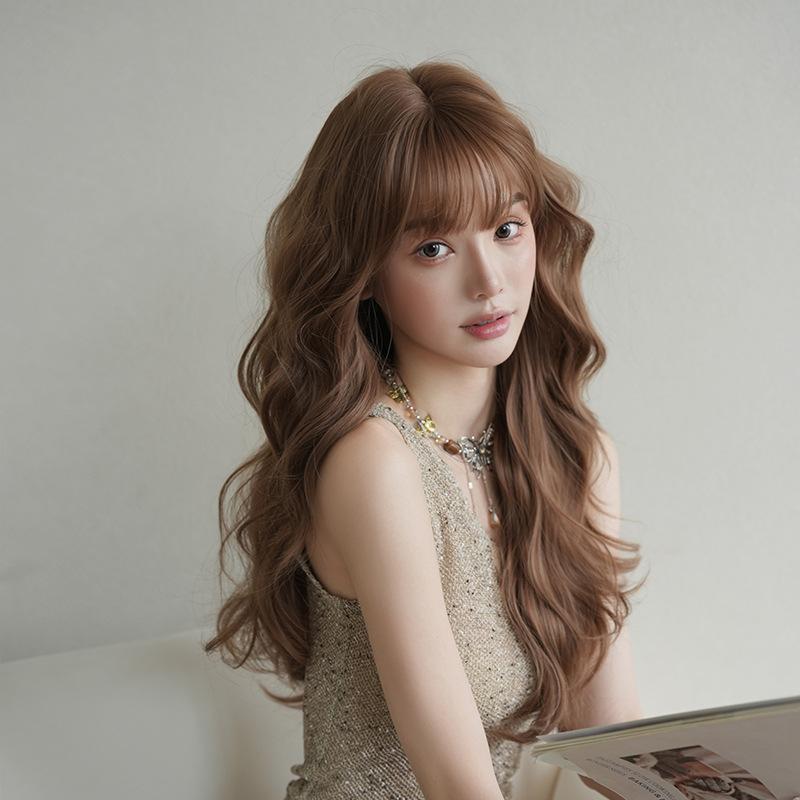 เบอร์ 522 : รหัส Charlotte - วิกผมลอนหยิก มีหน้าม้า ความยาว 66 ซม. หนังศีรษะเทียมซิกแซก (แถมเน็ต+ขาตั้ง+ของแถม)